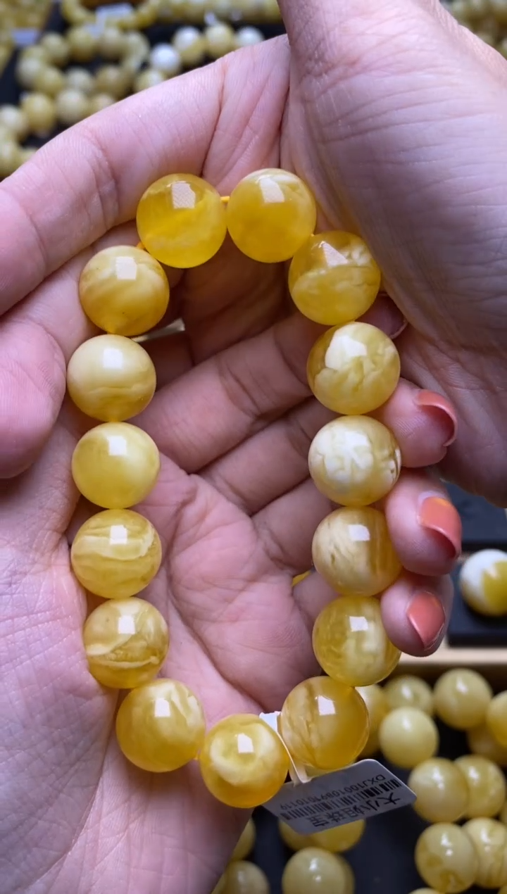 未镶嵌琥珀裸石大小姐珠宝严选107