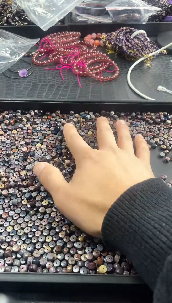 【闪购商品】苏纪石（舒俱来）单珠未镶嵌单珠 随机发