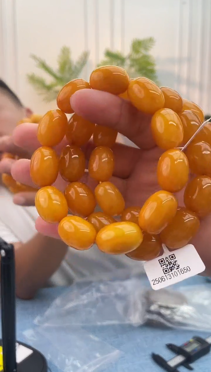 未镶嵌蜜蜡珠宝奇石026 假一罚十多样性发其一