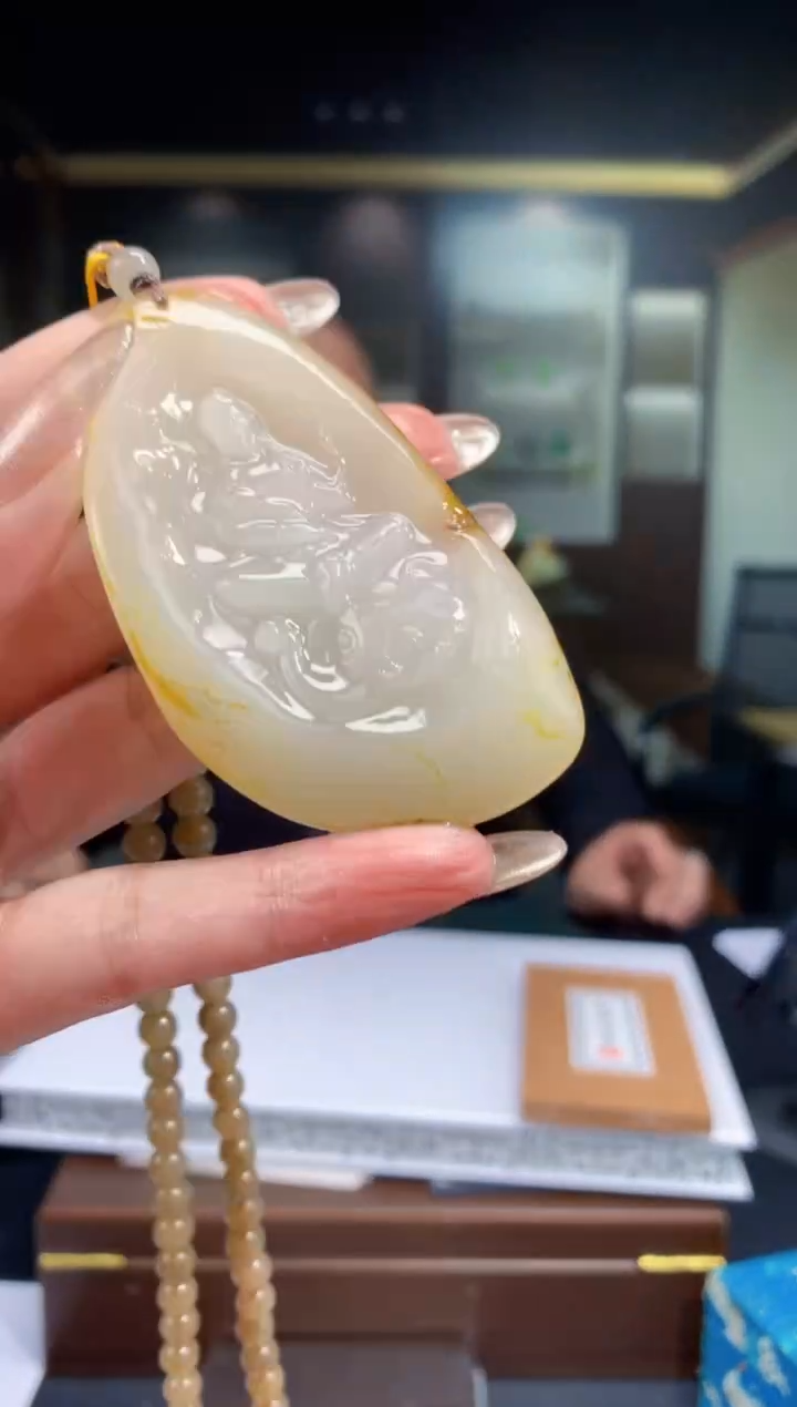 【闪购商品】定制和田玉Boss阳天然和田玉（拍一发一）