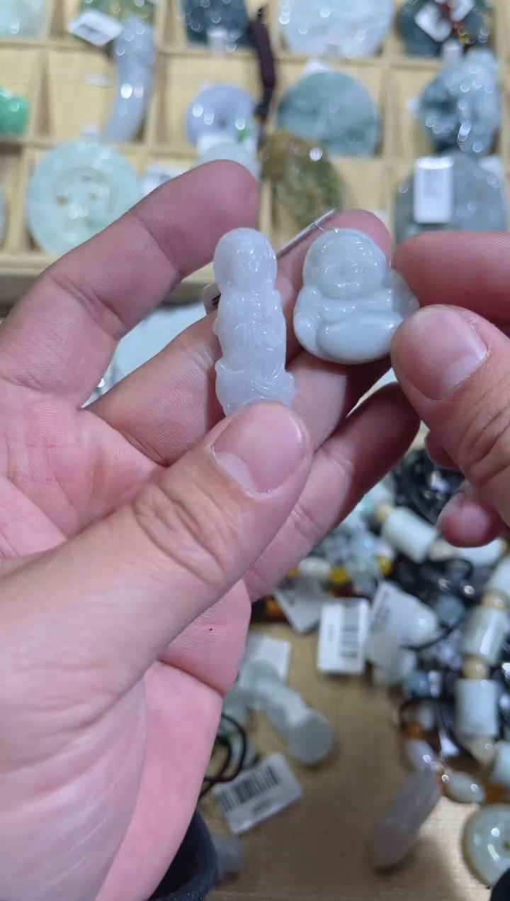 【闪购商品】翡翠颈饰未镶嵌天然缅甸A货翡翠（多样性发货）观音+佛