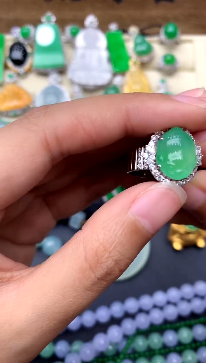 【闪购商品】翡翠戒指18K金镶嵌409-中国好珍宝