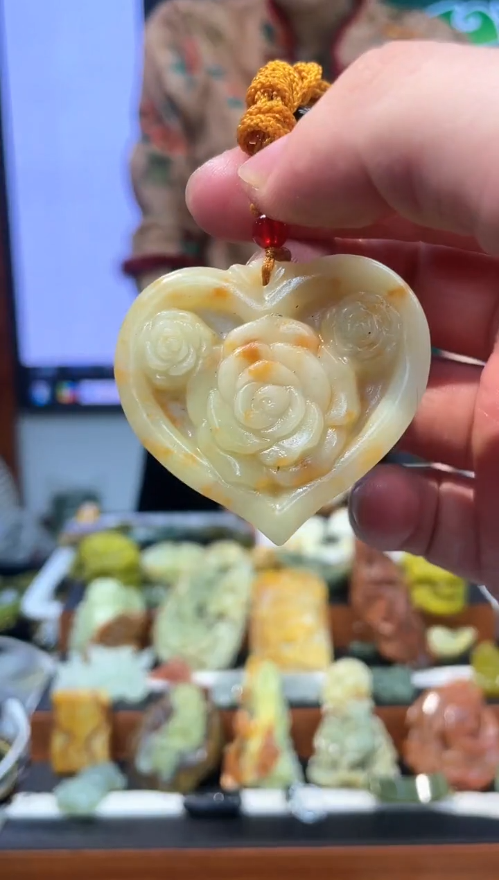 【闪购商品】岫玉吊坠未镶嵌·