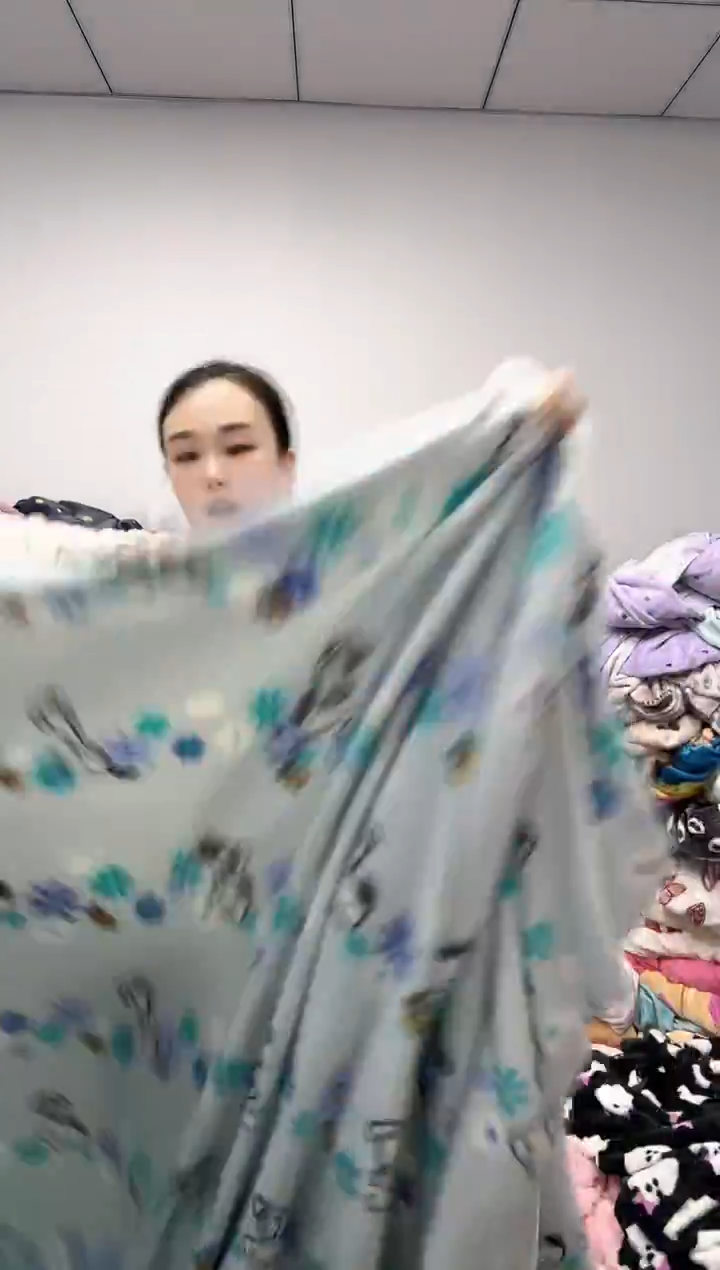 法兰绒2.8X1.8左右以主播介绍为准