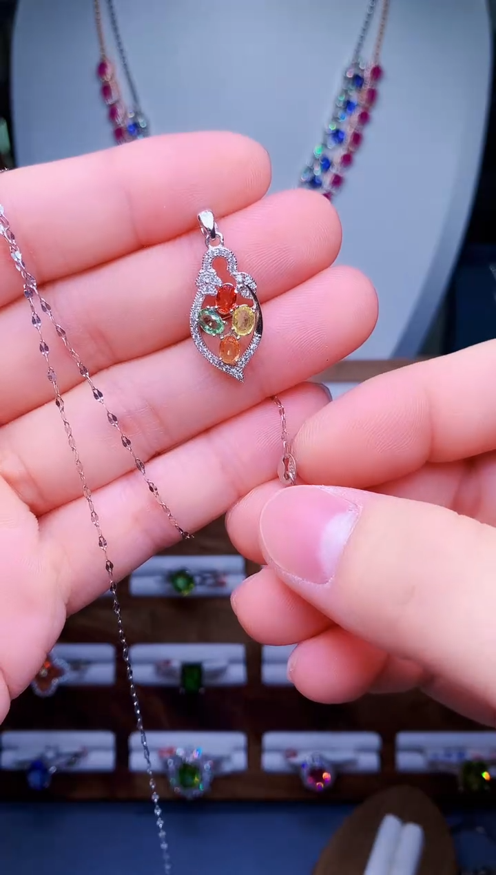 【闪购商品】彩色蓝宝石颈饰银S925镶嵌93-21