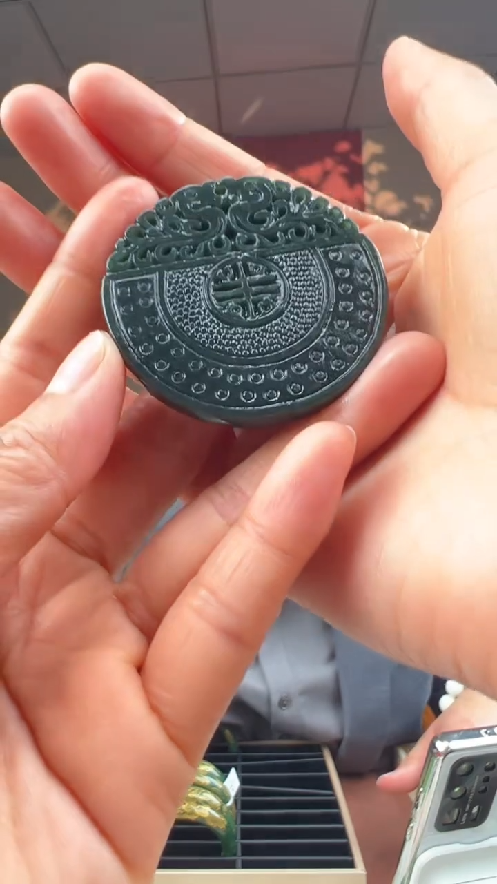 颈饰未镶嵌和田玉a9