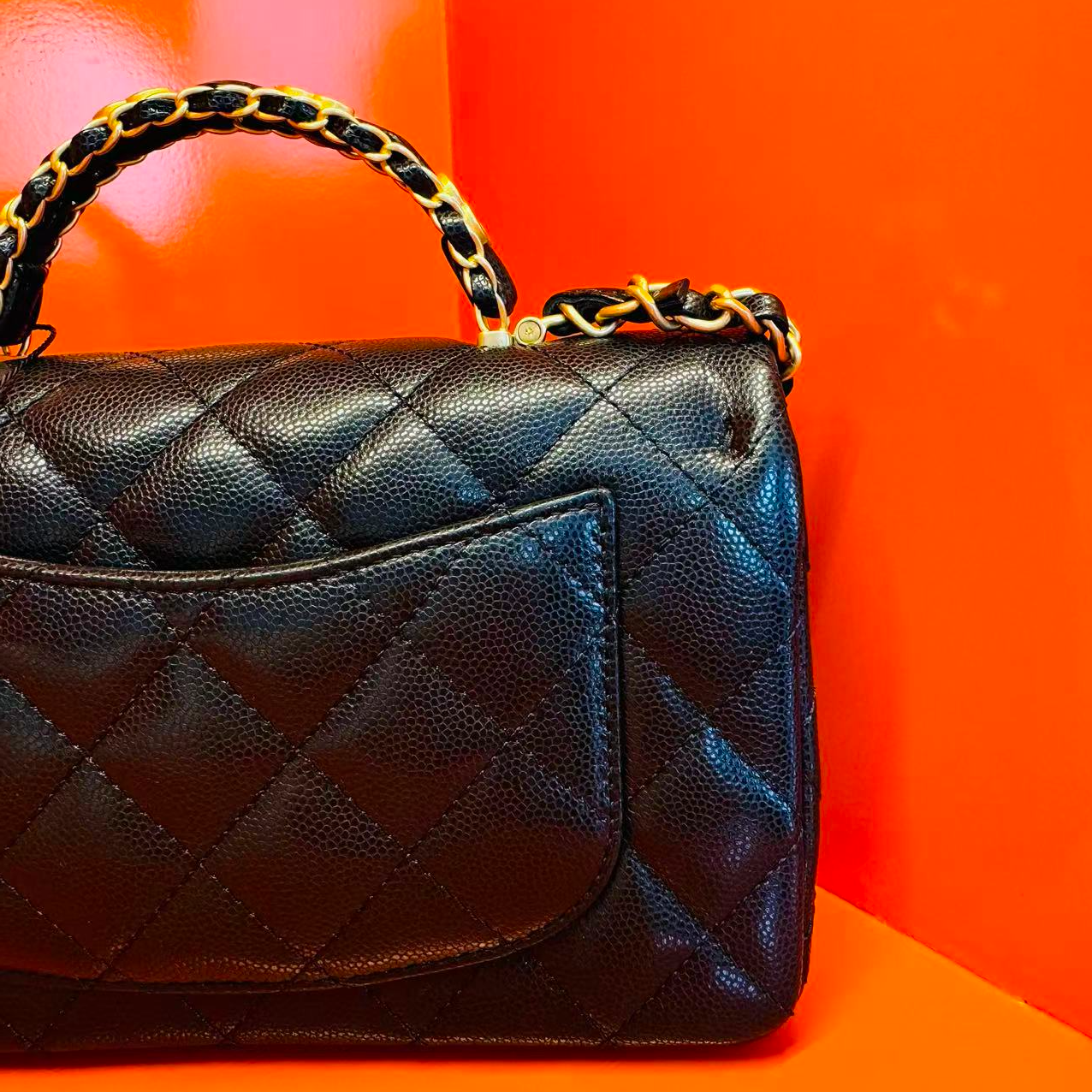 伊伊推荐25B手提CF包包【不核对 不发货】