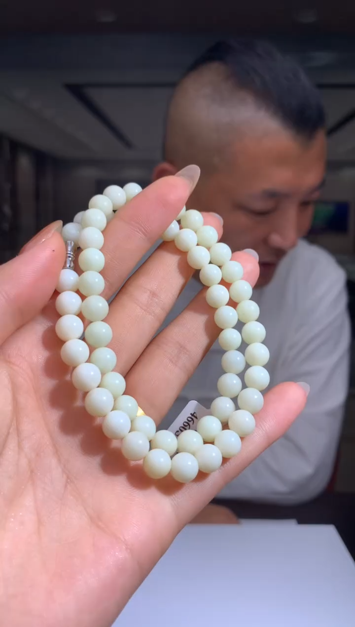 【闪购商品】定制和田玉Boss阳天然和田玉（拍一发一）