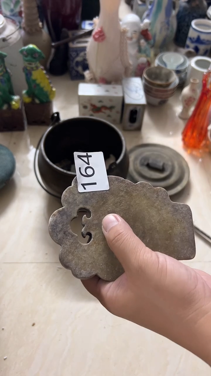 1有瑕疵的瓷器一单~~