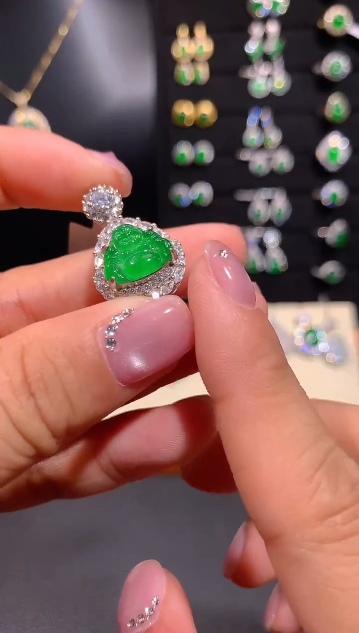 【闪购商品】翡翠颈饰银S925镶嵌多样性