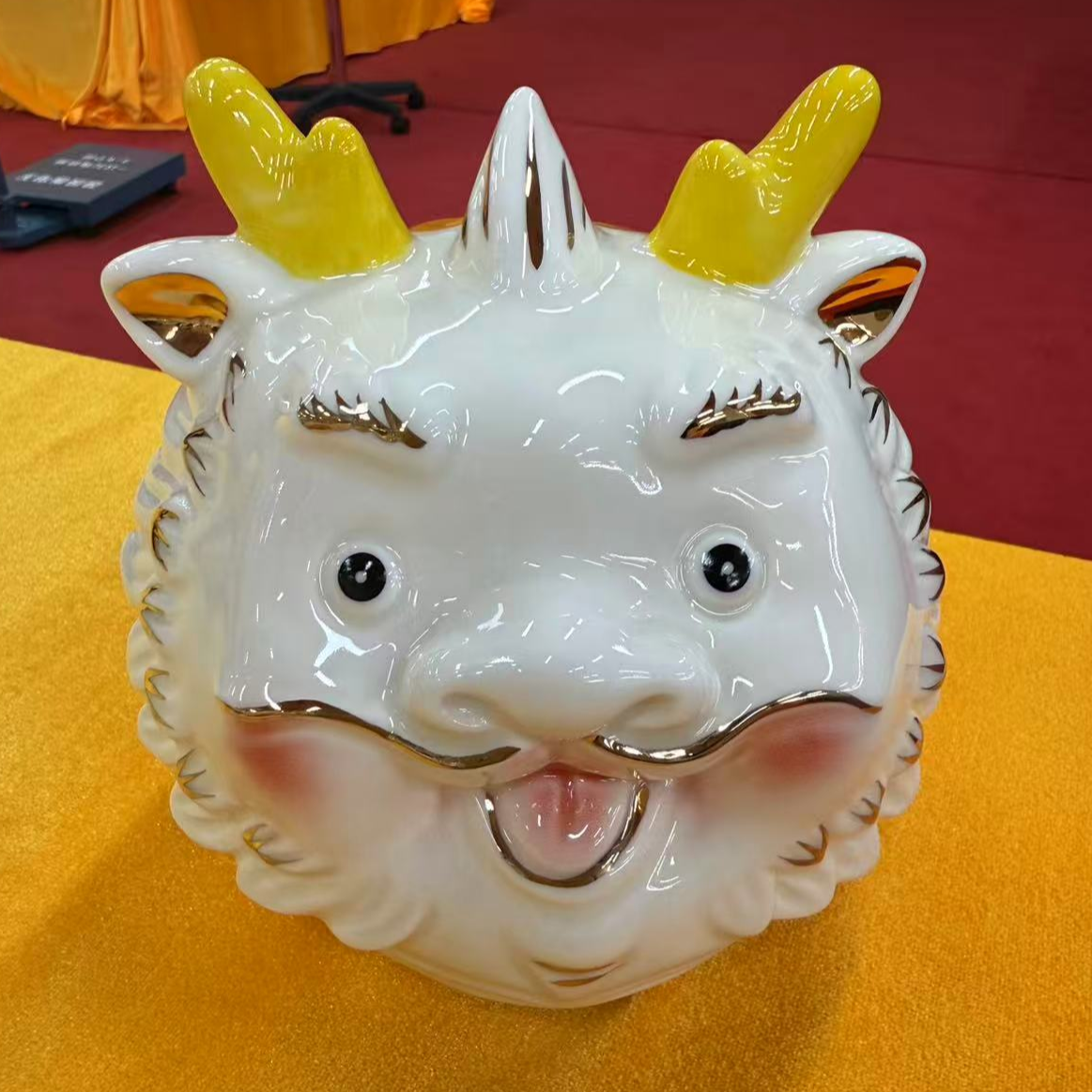 景德镇陶瓷龙头橙摆件