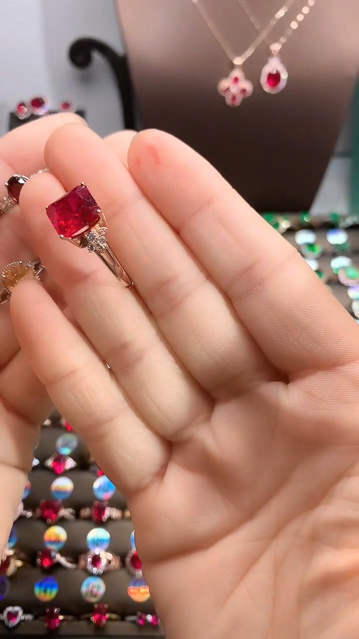 【闪购商品】红宝石戒指银S925镶嵌玫瑰金10