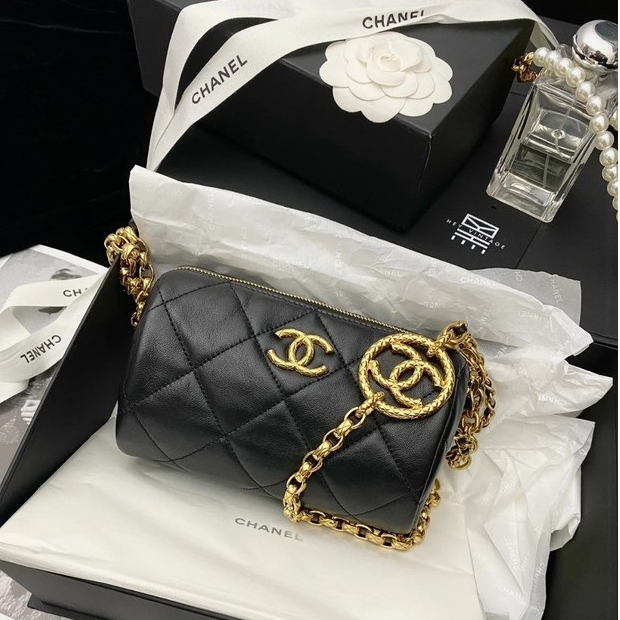 99新 Chanel/香奈儿 小花柳 22A 大LOGO链条保龄球包 芯片开