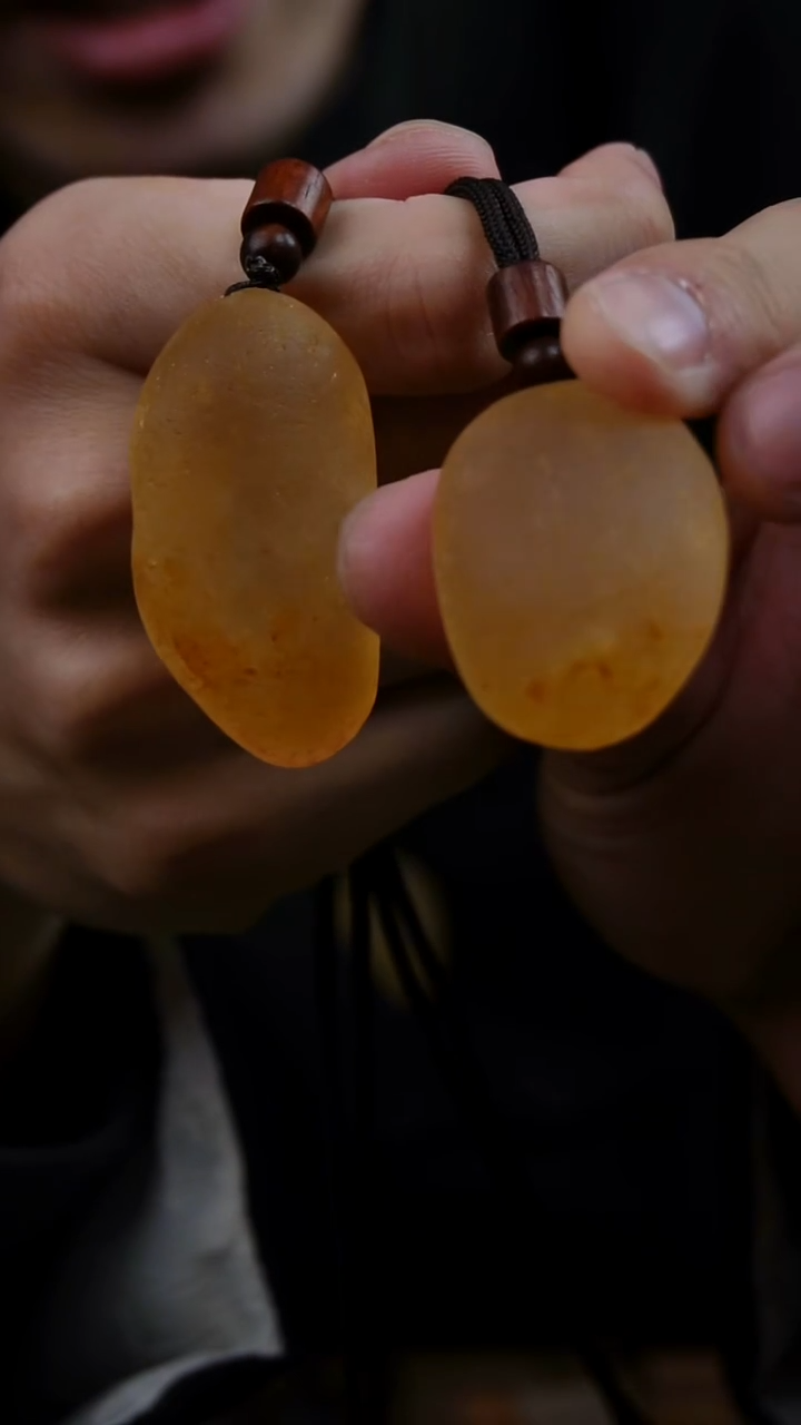 吊坠(赠链)未镶嵌水晶随机发一个