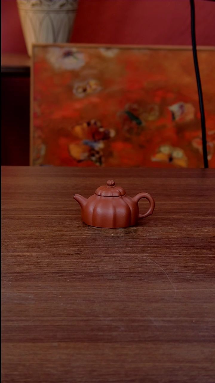 【闪购商品】紫砂茶壶筋纹半月壶