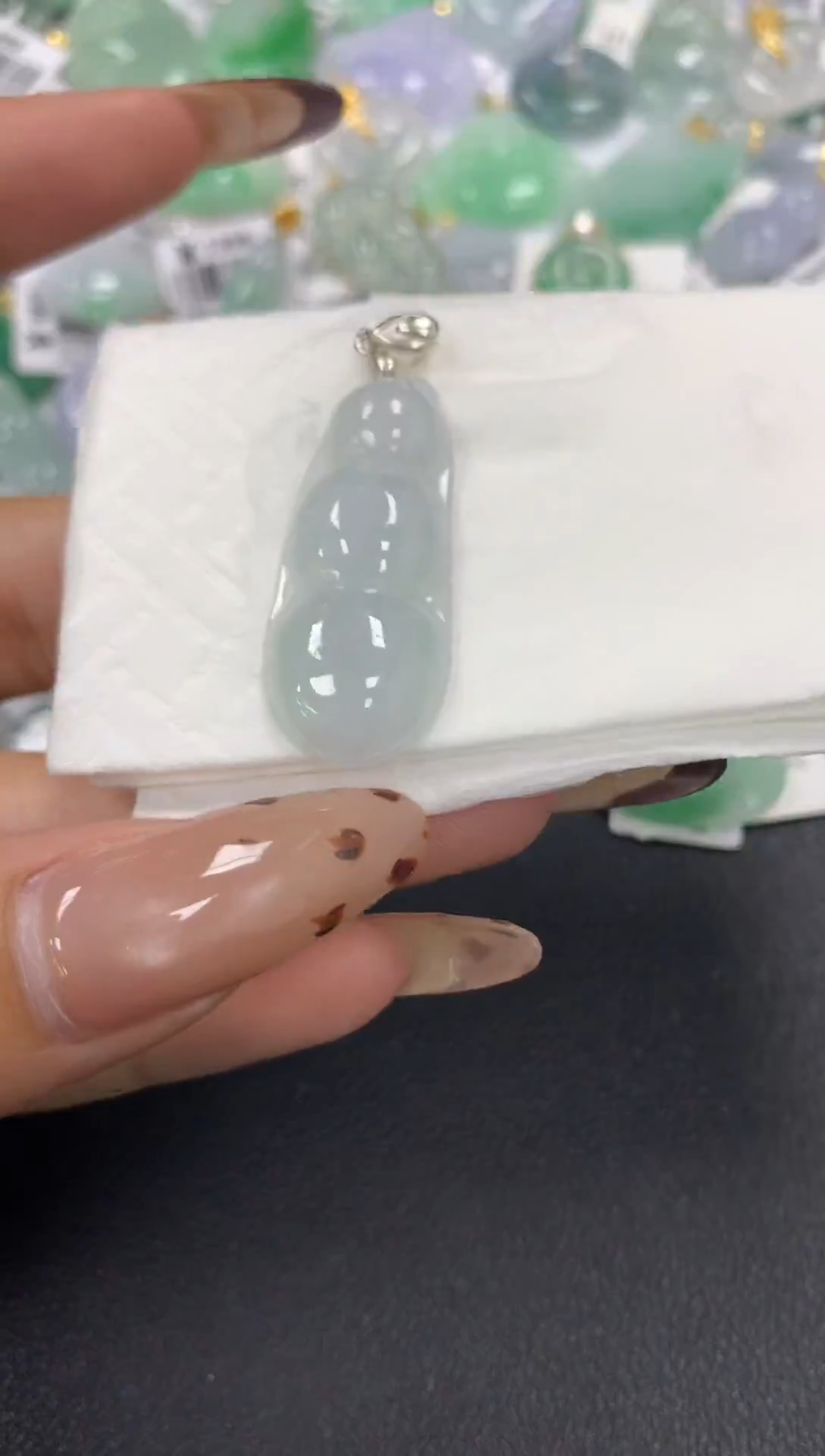 颈饰银S925镶嵌翡翠a货假一赔三支持复检百元上9元证书费自理