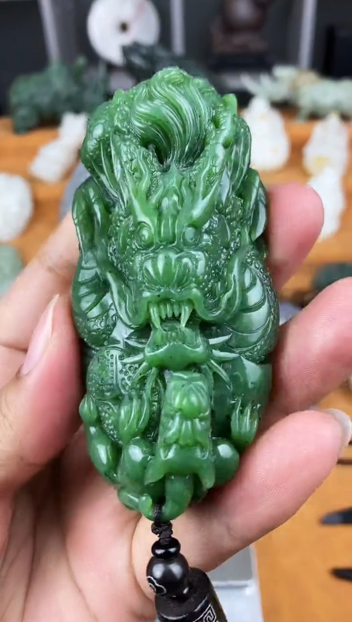 颈饰未镶嵌和田玉赵*生1