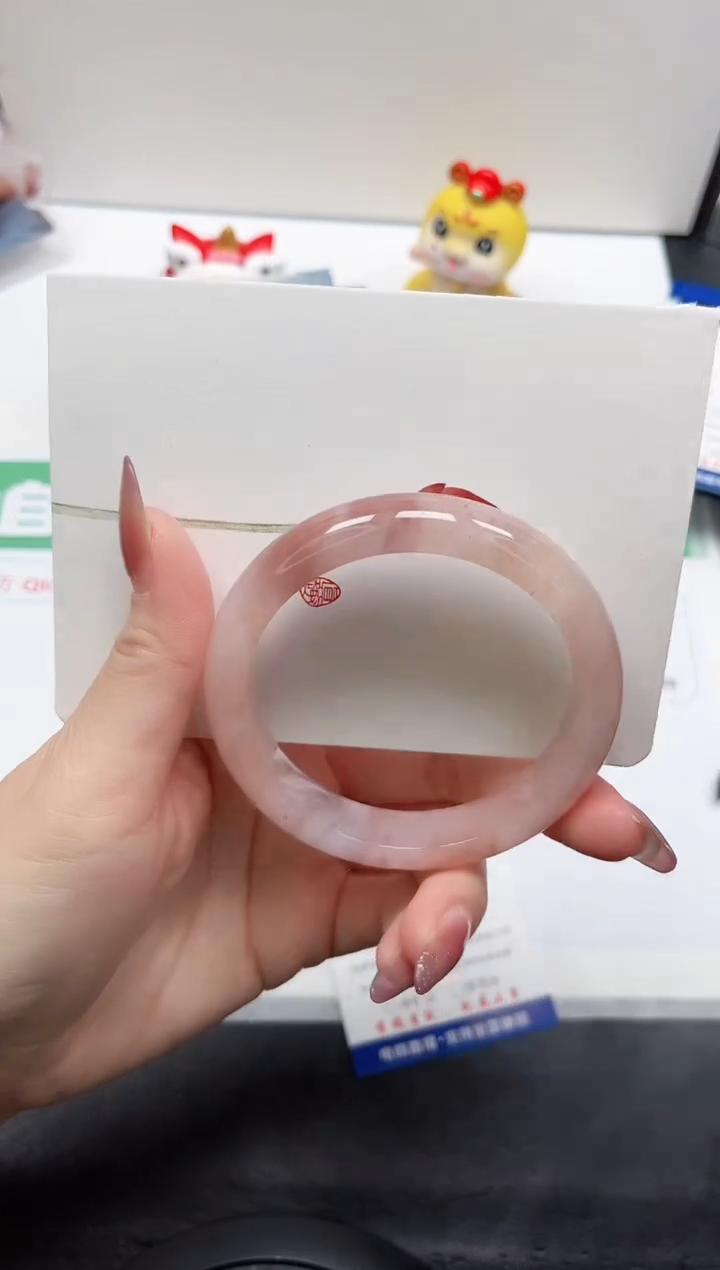 【闪购商品】石英质玉手镯未镶嵌214-58