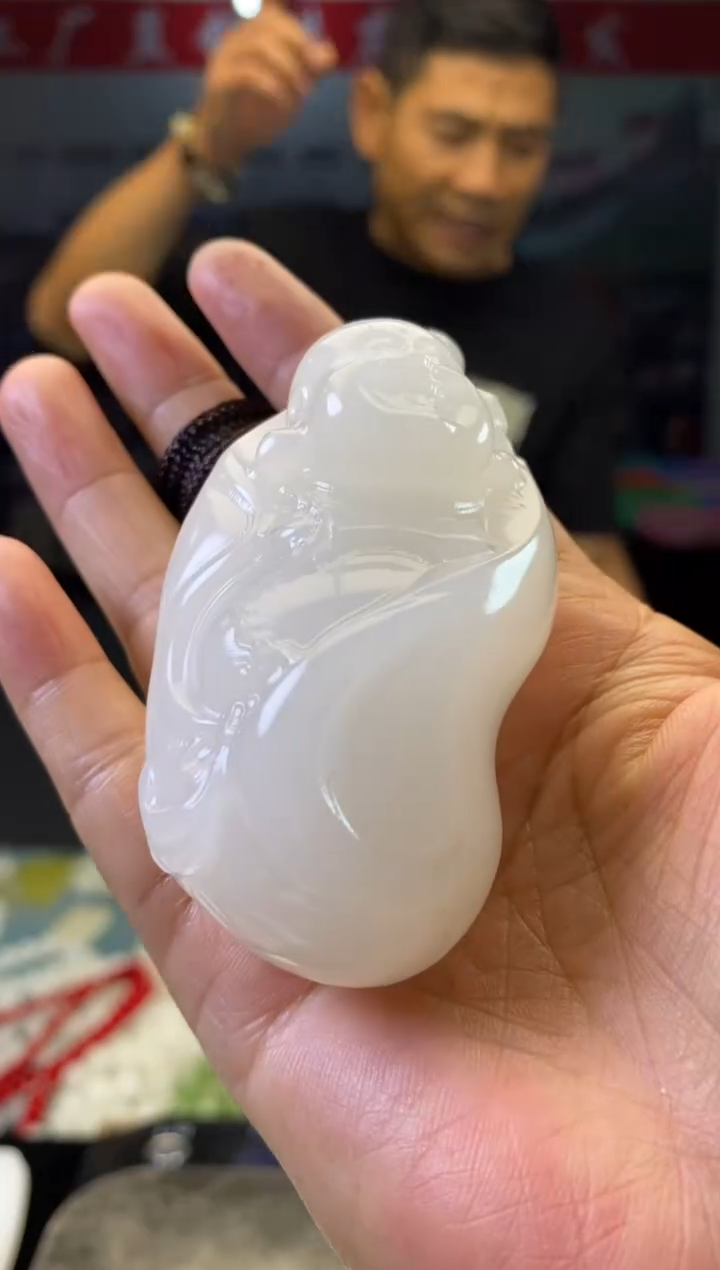 天然玉石未镶嵌颈饰