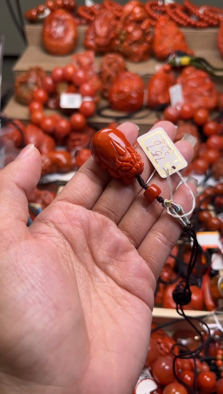 【闪购商品】南红玛瑙珠宝奇石未镶嵌757