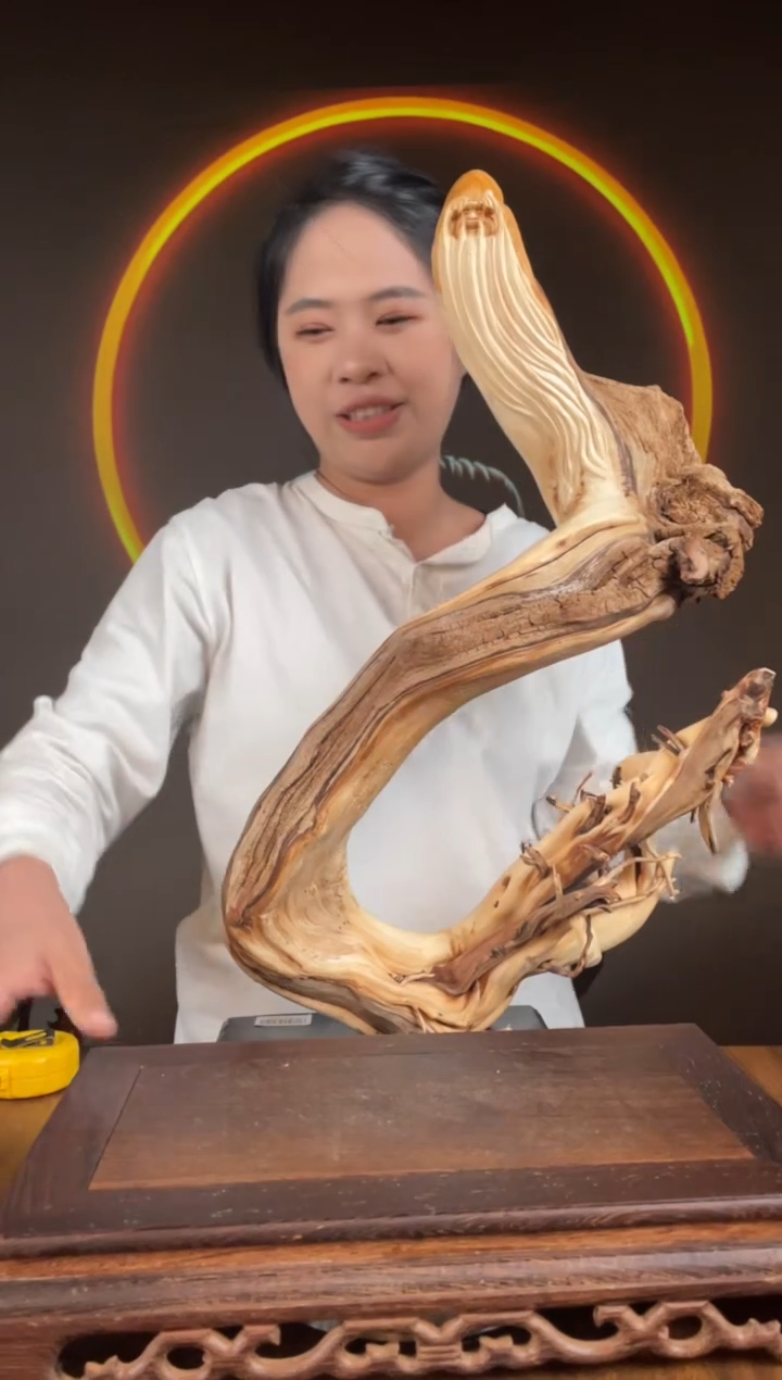 【闪购商品】柏木（崖柏）手工摆件,先抢先得!