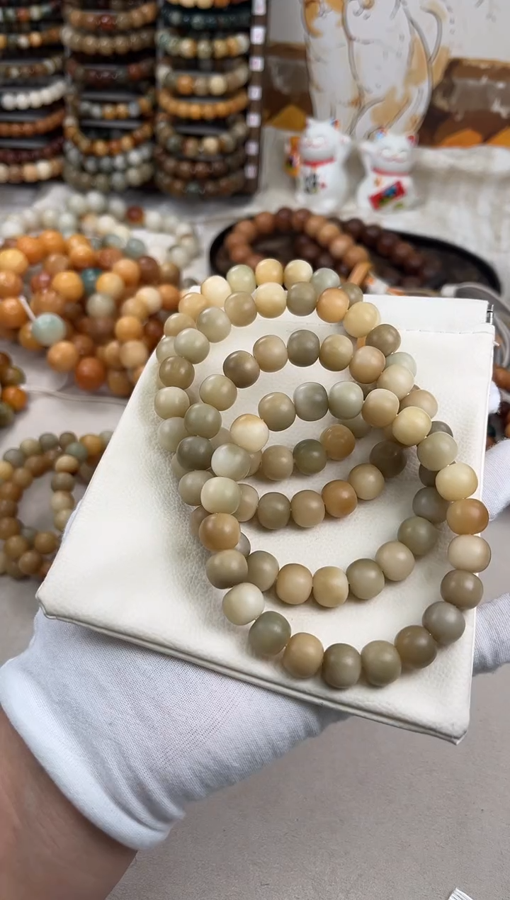 菩提根/象牙果手串a379卡12干磨 老料稀有色