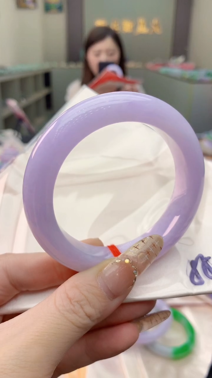 未镶嵌手镯翡翠0282575384