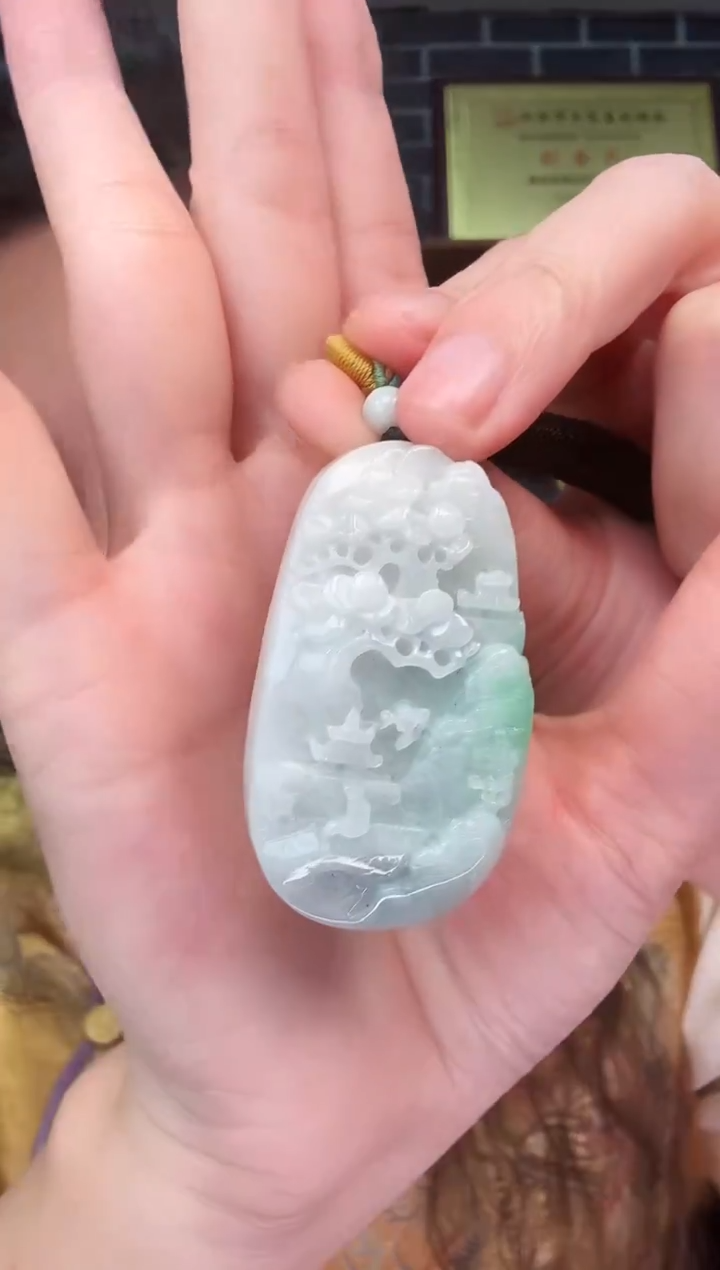颈饰未镶嵌翡翠牌子