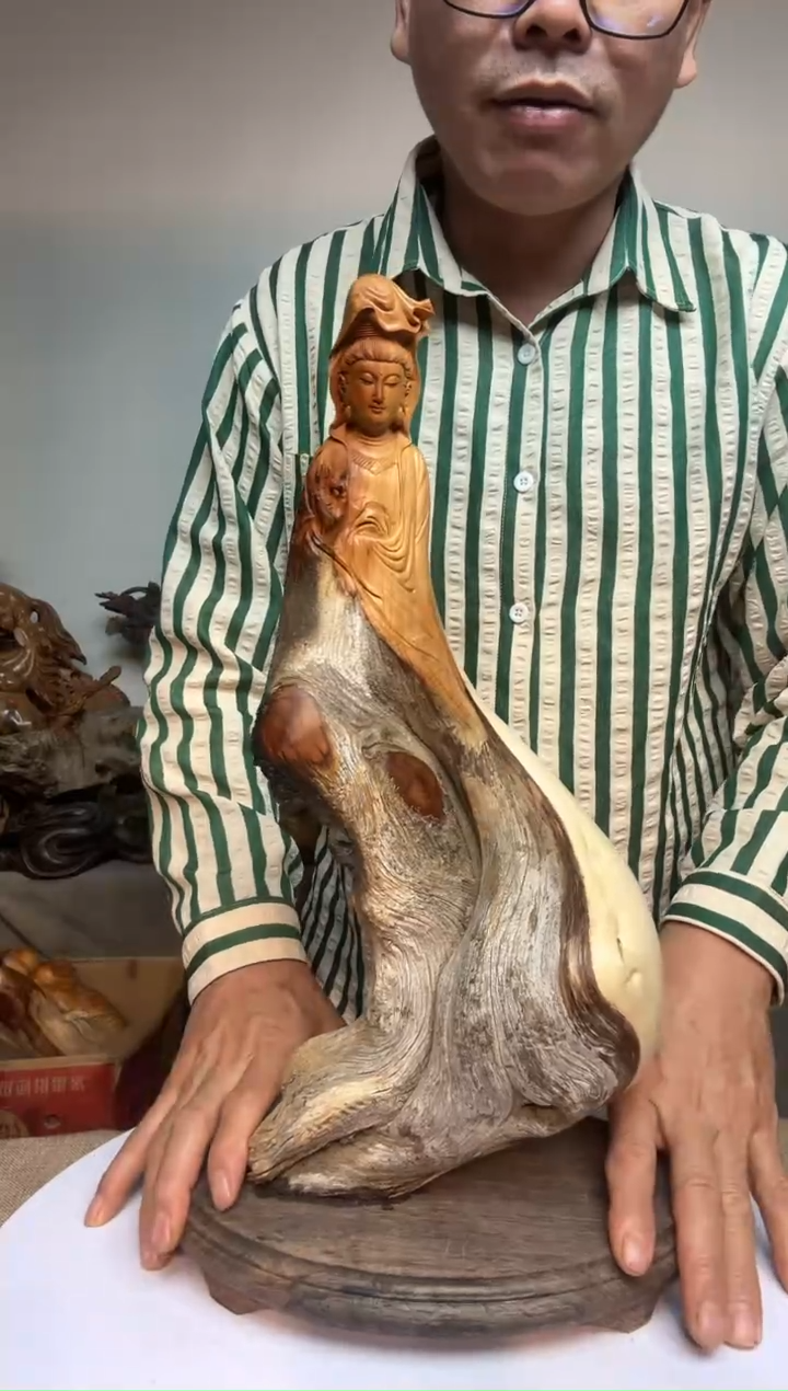 柏木（崖柏）崖柏雕刻件