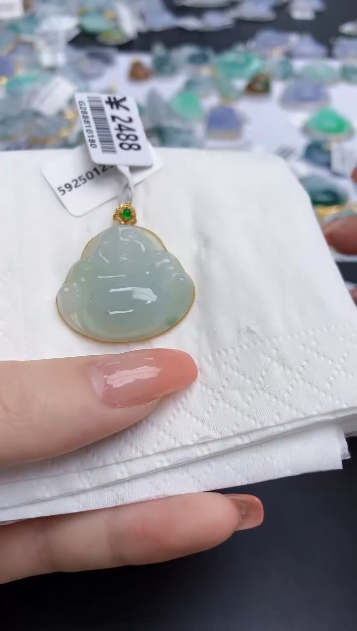 【闪购商品】翡翠颈饰18K金镶嵌天然缅甸翡翠A货