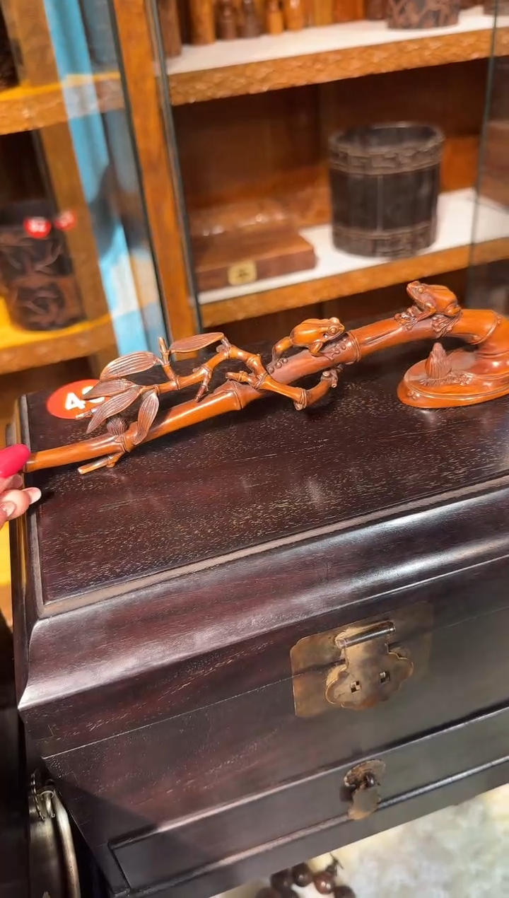 【闪购商品】木木艺黄杨木呱呱来财摆件398.88