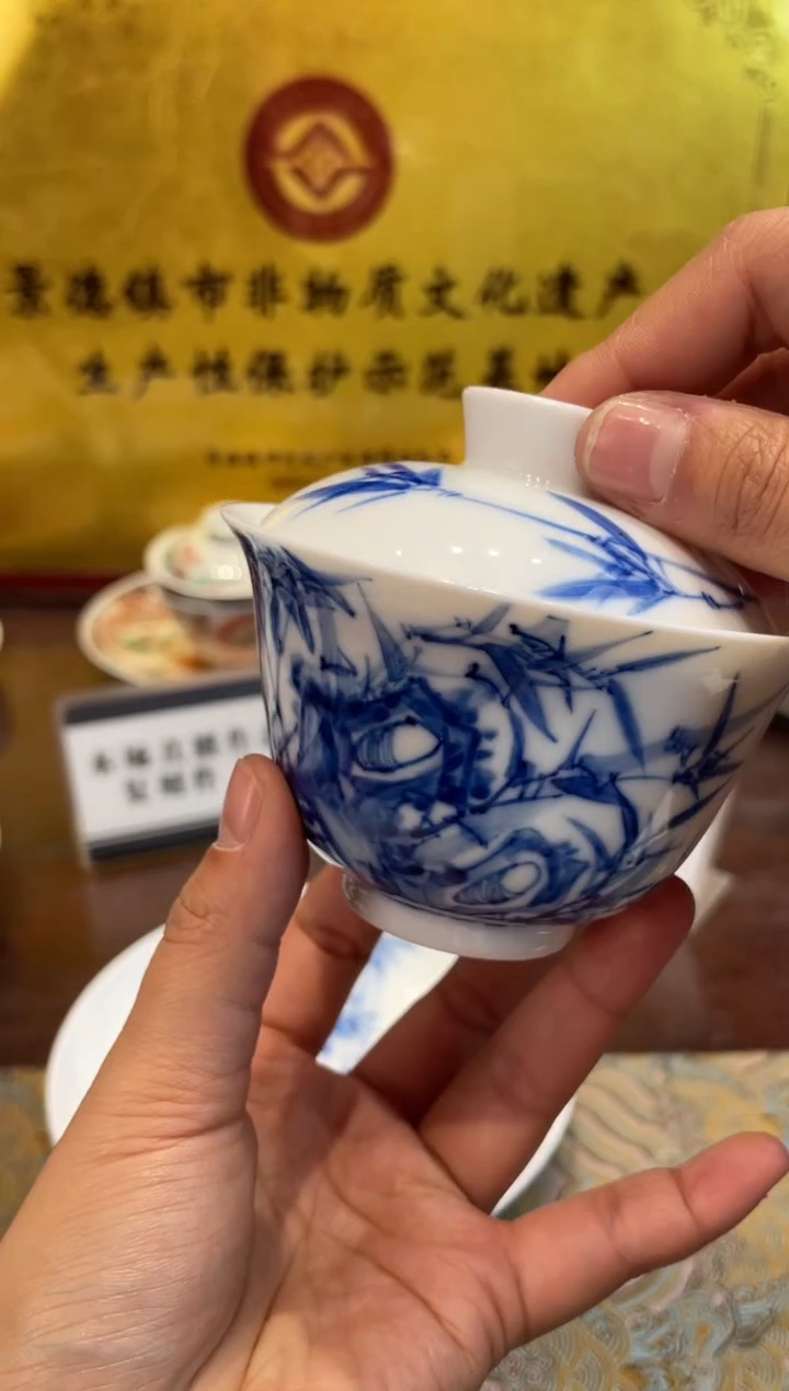 杯子瓷景德镇源头工厂生产，手工手绘