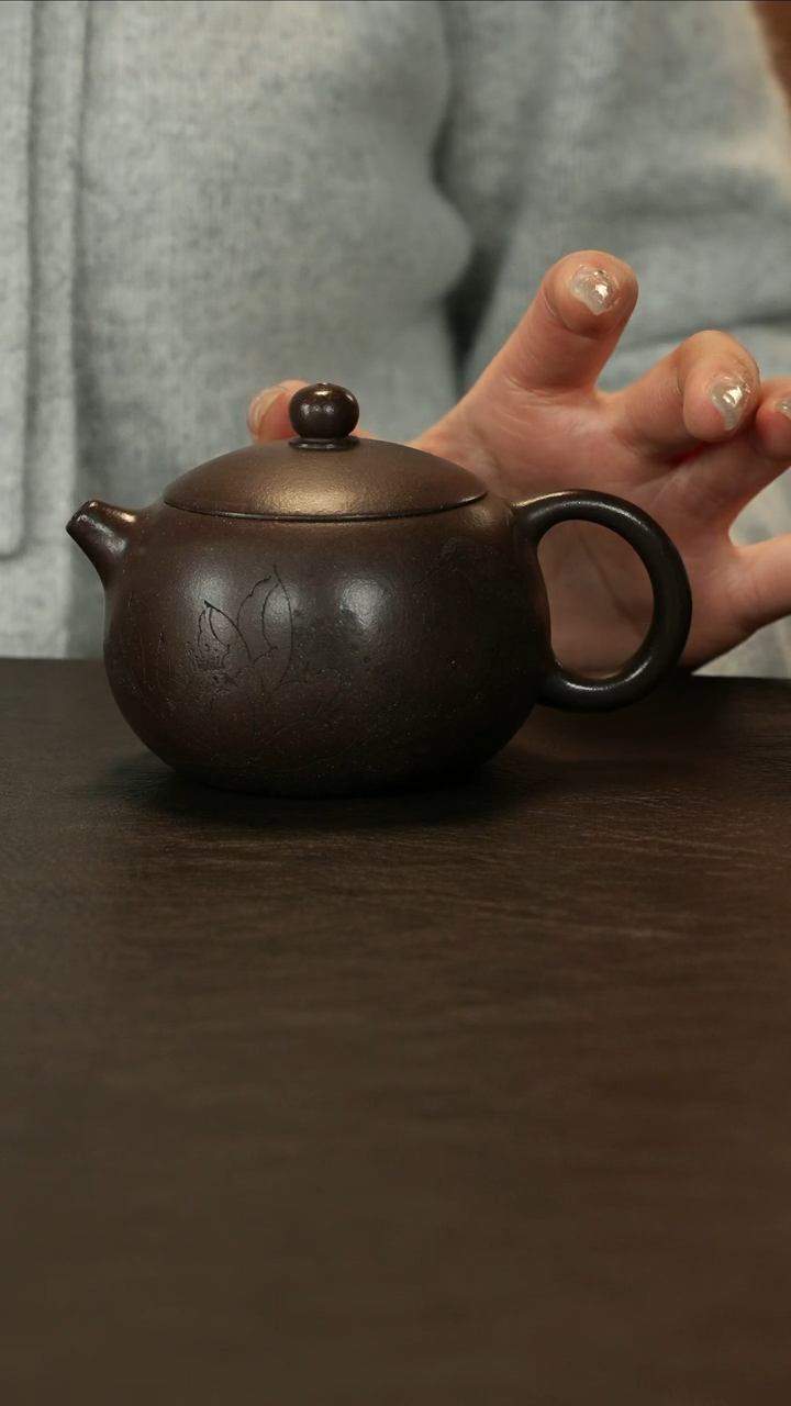 【闪购商品】紫砂茶壶直播福利李建军老紫泥西施刻绘荷花