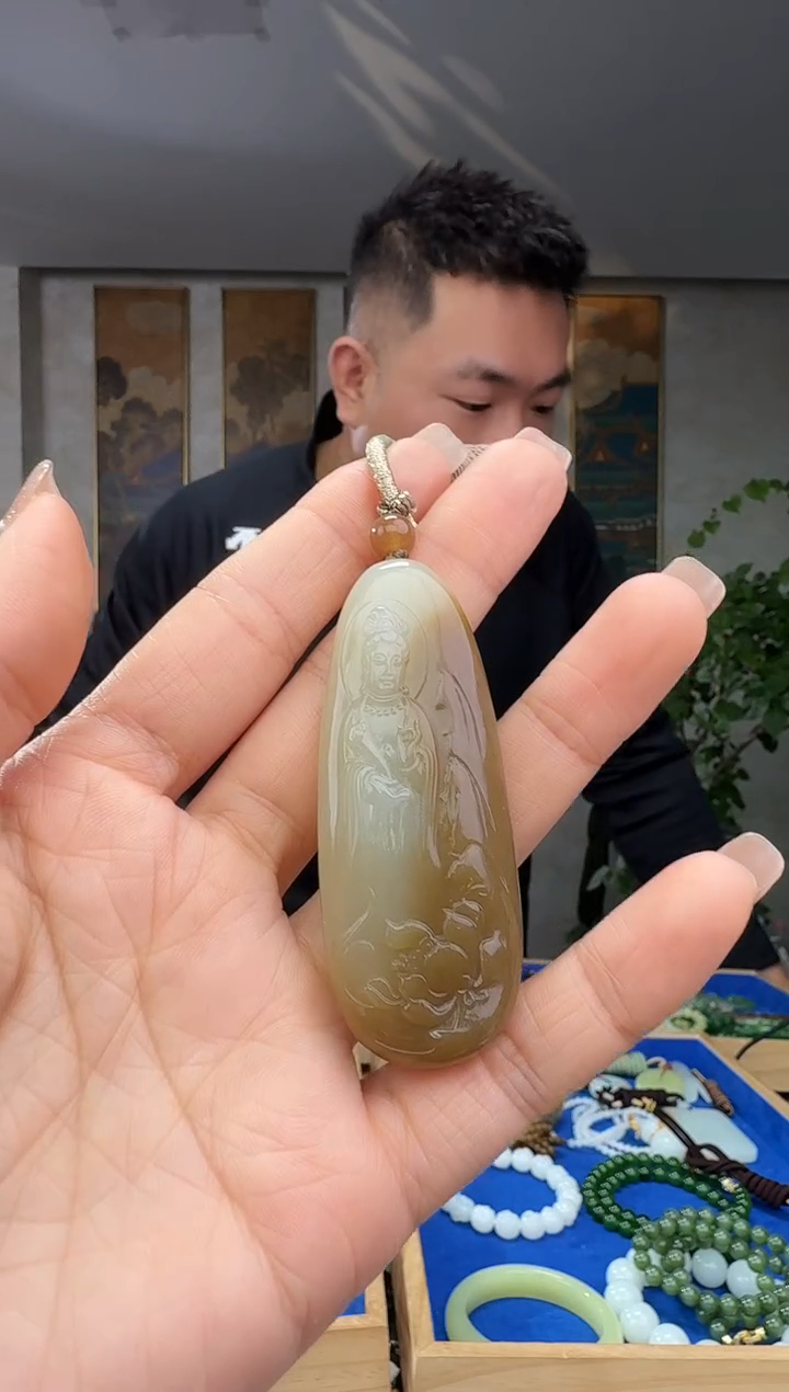 颈饰未镶嵌和田玉富*竹拍一发一