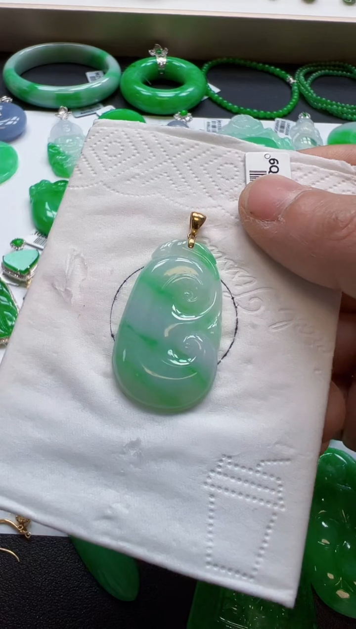 【闪购商品】定制翡翠18K金镶嵌1500元