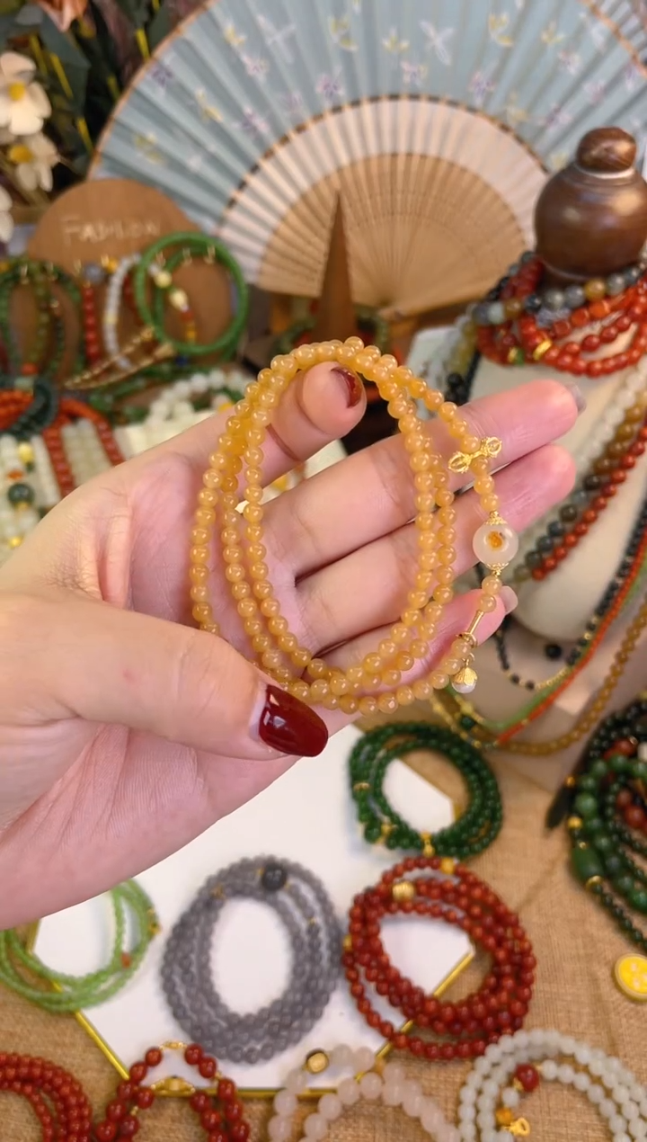 【闪购商品】和田玉三圈18K金镶嵌糖玉