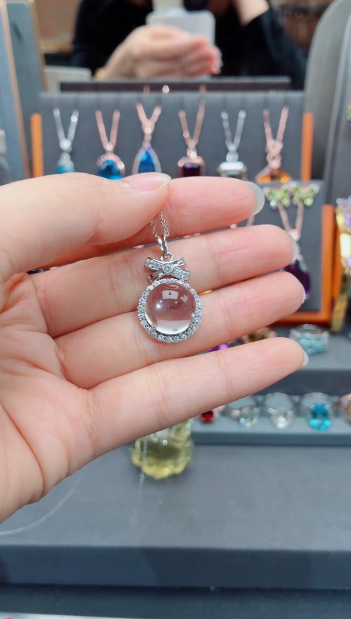 吊坠(赠链)银S925镶嵌水晶水晶吊坠