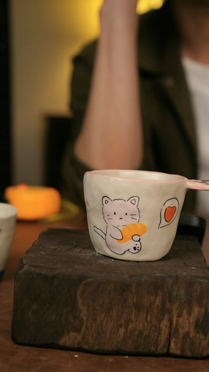 摆件亲工手绘陶瓷-