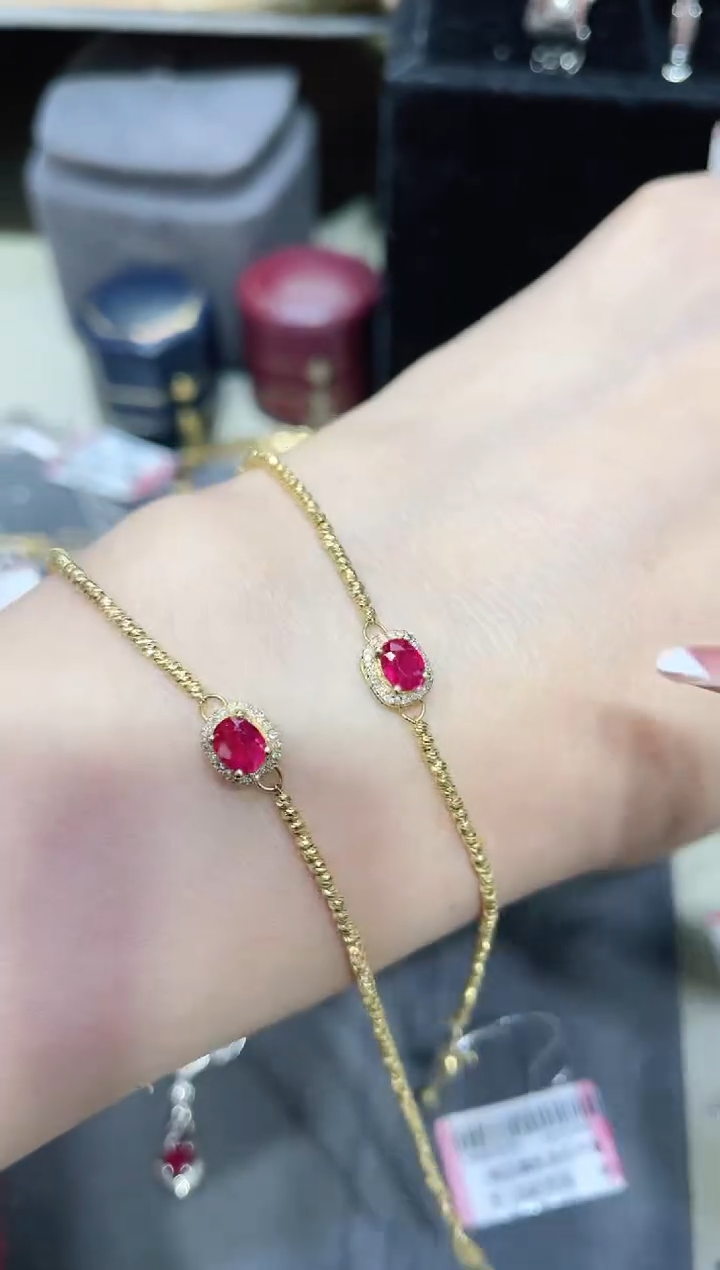 【闪购商品】红宝石手链18K金镶嵌多样性发其一