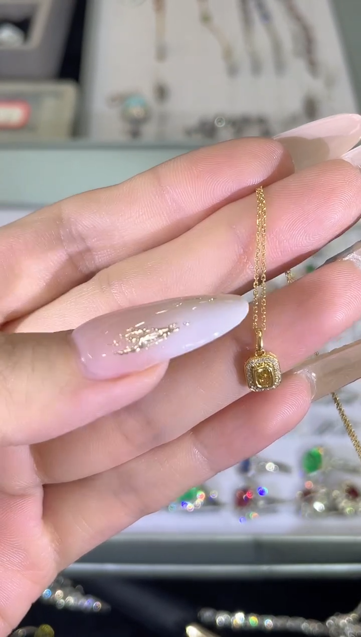 18K金镶嵌项链钻石      CY