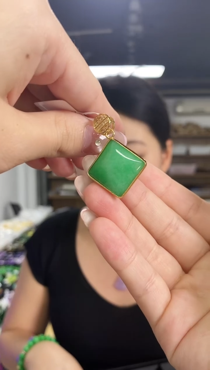 翡翠未镶嵌颈饰闪购链接多样性发其一颜色微差