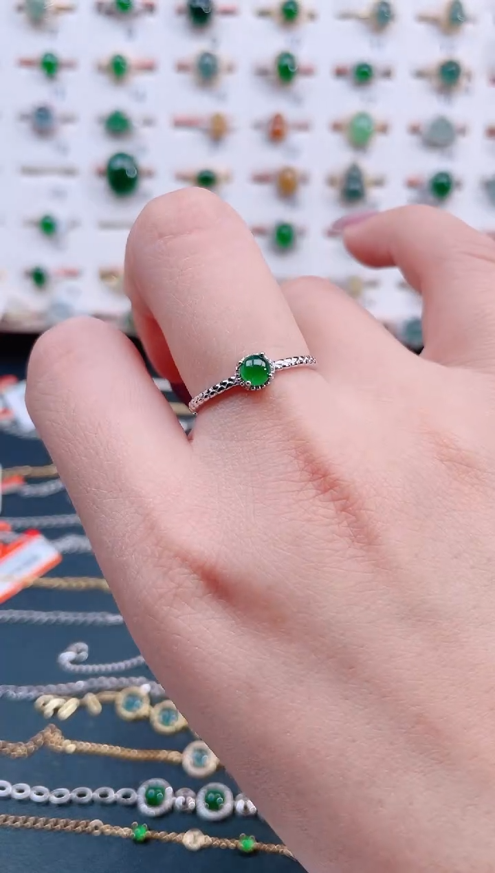 银S925镶嵌戒指翡翠天然翡翠