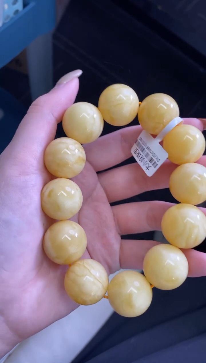 【闪购商品】琥珀裸石未镶嵌大小姐珠宝严选80