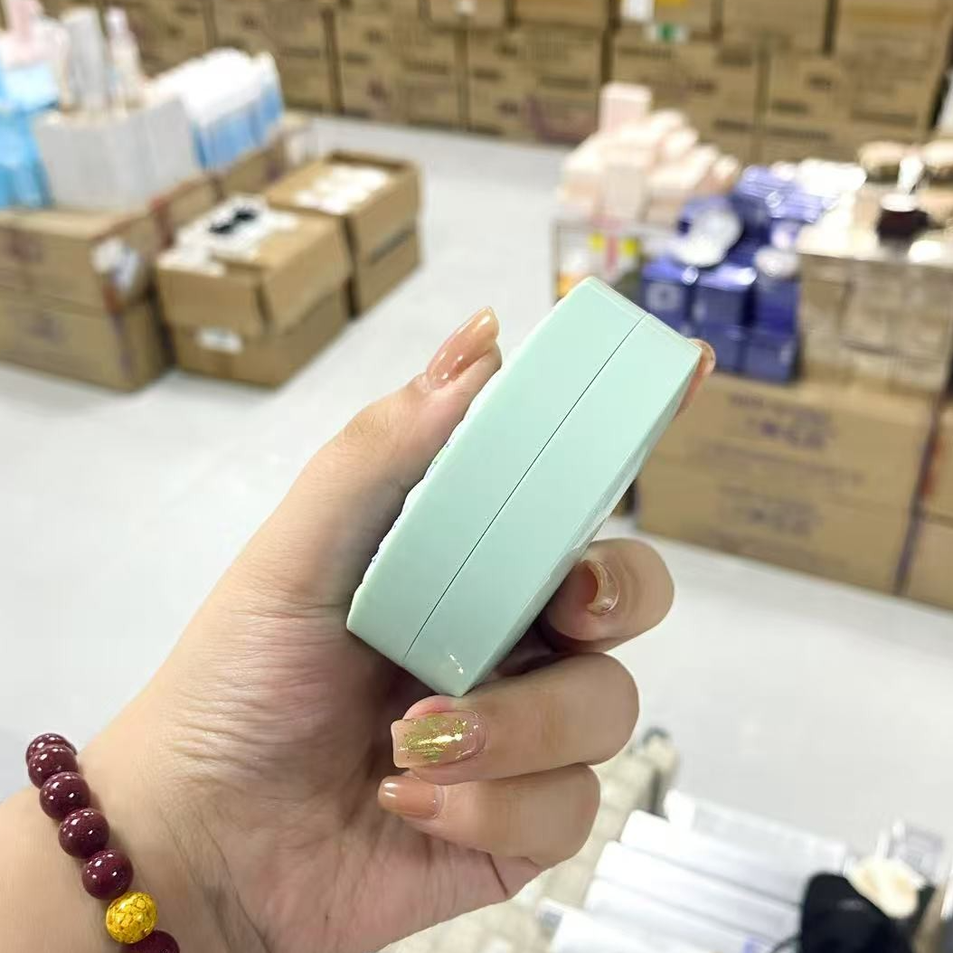 2.0好用的持妆贴肤气垫（无盒发货）