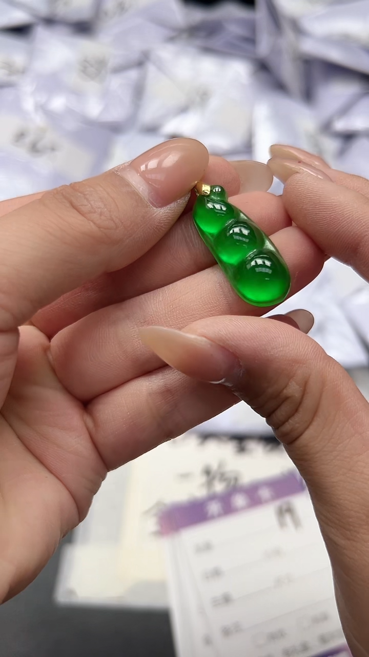 翡翠未镶嵌颈饰高端甄选（一物一图）19