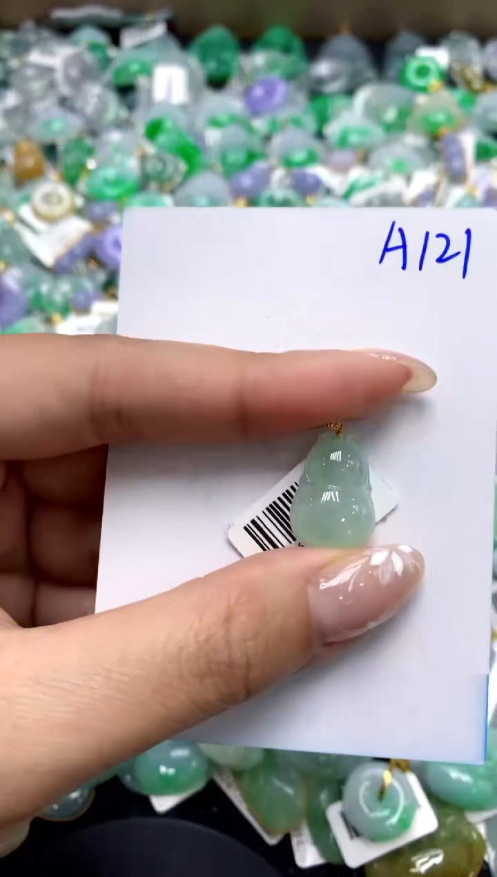 【闪购商品】翡翠颈饰18K金镶嵌1111111111111111111