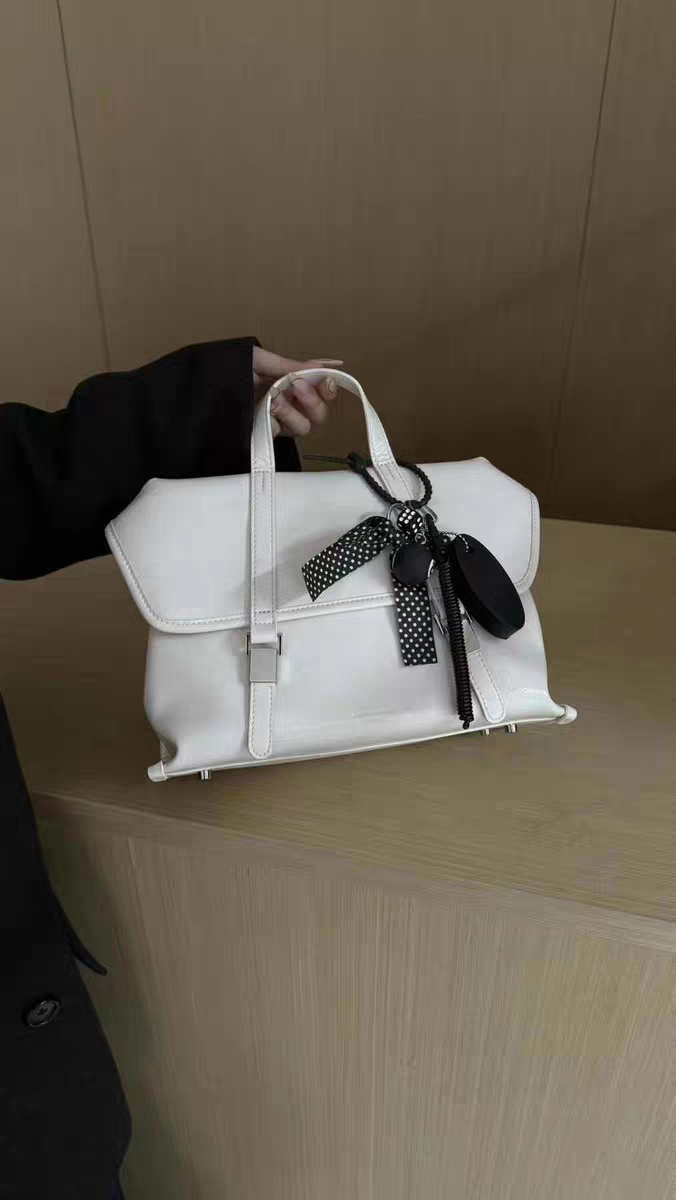 广州小众品牌包包 偶有微瑕（886