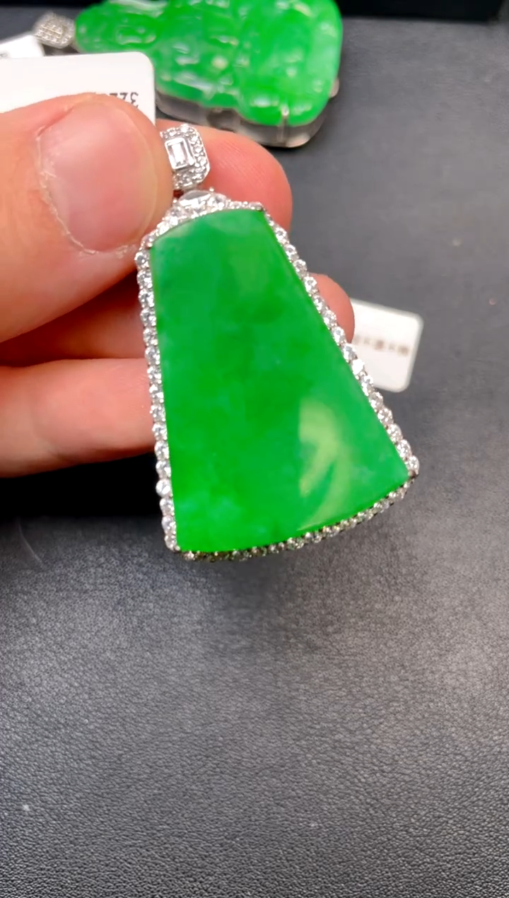 吊坠(不含链)银S925镶嵌翡翠吊坠