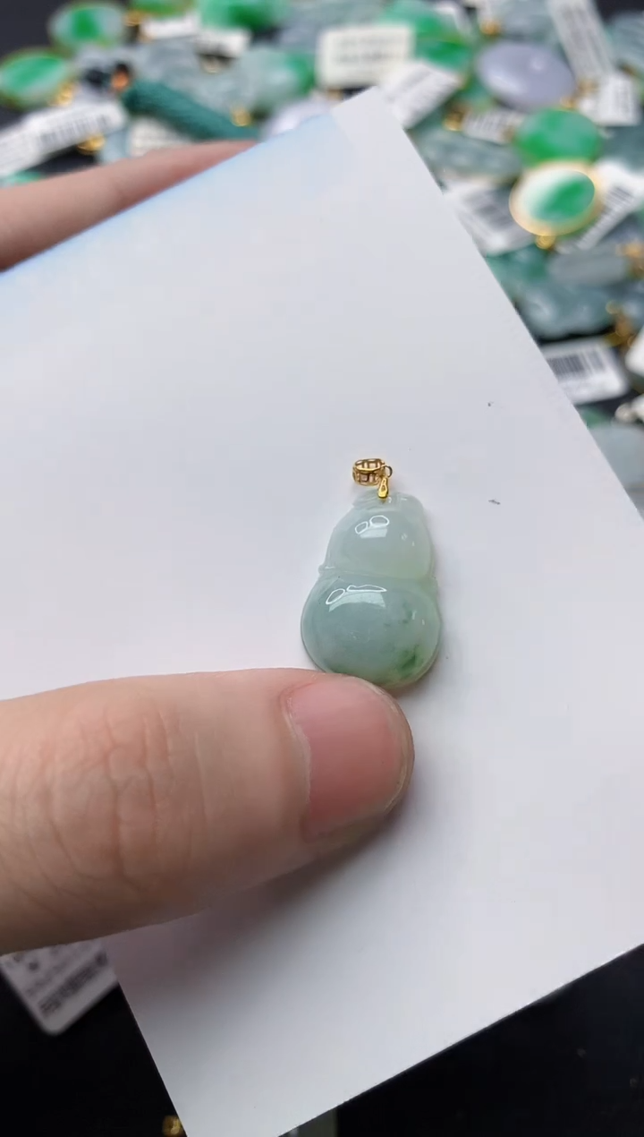 【闪购商品】翡翠颈饰18K金镶嵌41............