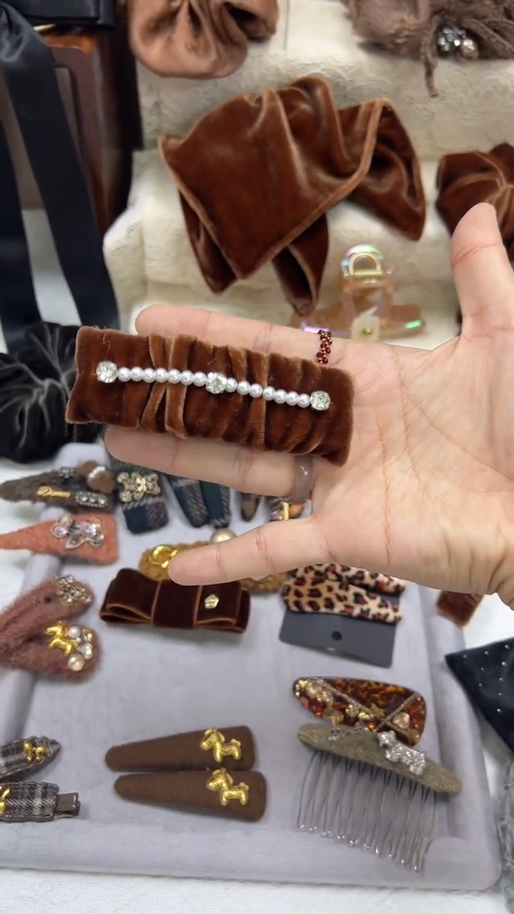 非金属布艺简约百搭发饰